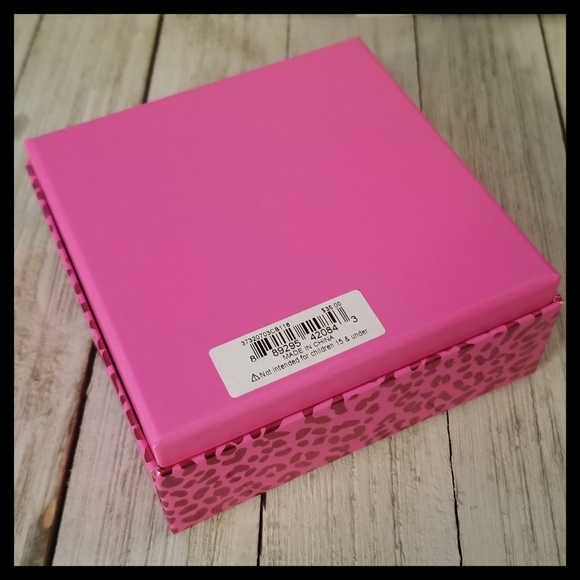 Betsey Johnson Dark Shadows Pave Skull Earrings - Picture 8 of 9